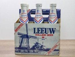 leeuw bier sixpack america zijkant